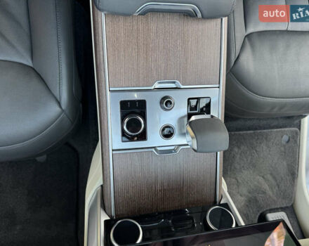 Ленд Ровер Рендж Ровер, об'ємом двигуна 4.39 л та пробігом 45 тис. км за 195000 $, фото 29 на Automoto.ua