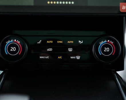 Ленд Ровер Рендж Ровер, об'ємом двигуна 4.39 л та пробігом 16 тис. км за 245000 $, фото 6 на Automoto.ua