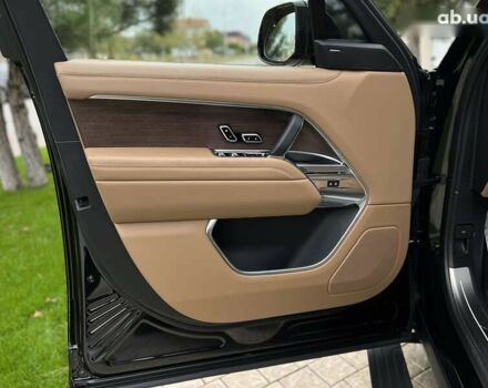 Ленд Ровер Рендж Ровер 2023 у Одесі на Automoto.ua Ленд Ровер Рендж Ровер, об'ємом двигуна 0 л та пробігом 28 тис. км за 175000 $, фото 24 на Automoto.ua
