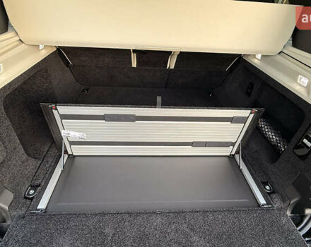 Ленд Ровер Рендж Ровер, об'ємом двигуна 3 л та пробігом 14 тис. км за 170000 $, фото 8 на Automoto.ua