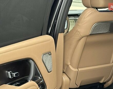 Ленд Ровер Рендж Ровер 2025 у Львові на Automoto.ua Ленд Ровер Рендж Ровер, об'ємом двигуна 4.4 л та пробігом 0 тис. км за 272274 $, фото 14 на Automoto.ua