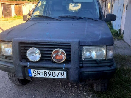 Ленд Ровер Рендж Ровер 1996 в Каменское - Днепродзержинск на Automoto.ua Ленд Ровер Рендж Ровер, объемом двигателя 2.5 л и пробегом 222 тыс. км за 3200 $, фото 1 на Automoto.ua