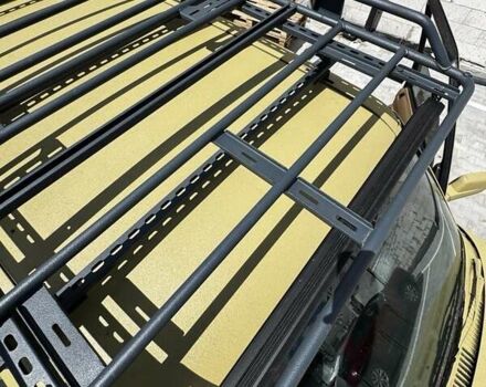 Жовтий Ленд Ровер Рендж Ровер, об'ємом двигуна 2.5 л та пробігом 490 тис. км за 8500 $, фото 10 на Automoto.ua