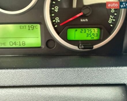 Жовтий Ленд Ровер Рендж Ровер, об'ємом двигуна 4.2 л та пробігом 238 тис. км за 12000 $, фото 15 на Automoto.ua