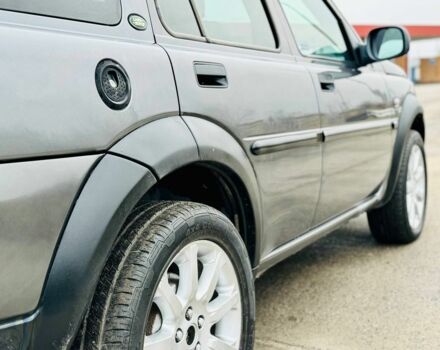 Сірий Ленд Ровер Рендж Ровер, об'ємом двигуна 2 л та пробігом 170 тис. км за 3150 $, фото 6 на Automoto.ua