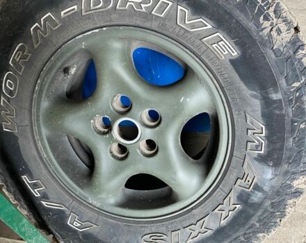 Сірий Ленд Ровер Рендж Ровер, об'ємом двигуна 4.6 л та пробігом 256 тис. км за 3650 $, фото 18 на Automoto.ua