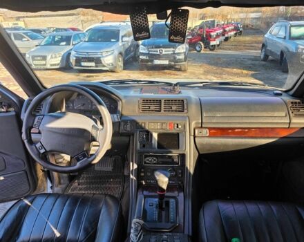 Сірий Ленд Ровер Рендж Ровер, об'ємом двигуна 4.6 л та пробігом 256 тис. км за 3650 $, фото 9 на Automoto.ua