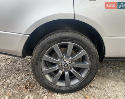 Серый Ленд Ровер Рендж Ровер, объемом двигателя 2.93 л и пробегом 300 тыс. км за 6800 $, фото 8 на Automoto.ua