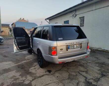 Серый Ленд Ровер Рендж Ровер, объемом двигателя 3 л и пробегом 300 тыс. км за 4000 $, фото 2 на Automoto.ua