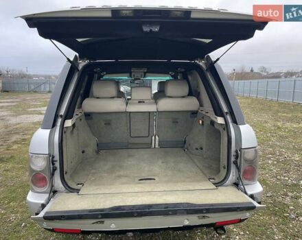 Серый Ленд Ровер Рендж Ровер, объемом двигателя 2.9 л и пробегом 300 тыс. км за 7999 $, фото 31 на Automoto.ua