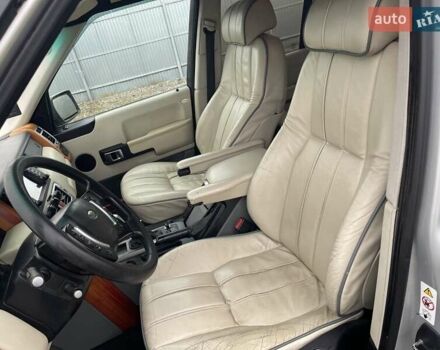 Серый Ленд Ровер Рендж Ровер, объемом двигателя 2.9 л и пробегом 300 тыс. км за 7999 $, фото 49 на Automoto.ua