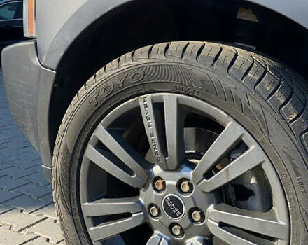 Серый Ленд Ровер Рендж Ровер, объемом двигателя 3 л и пробегом 250 тыс. км за 9600 $, фото 3 на Automoto.ua