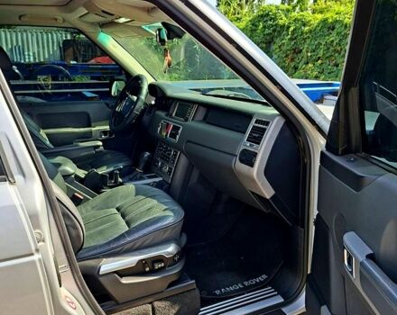 Сірий Ленд Ровер Рендж Ровер, об'ємом двигуна 4.4 л та пробігом 221 тис. км за 12500 $, фото 6 на Automoto.ua