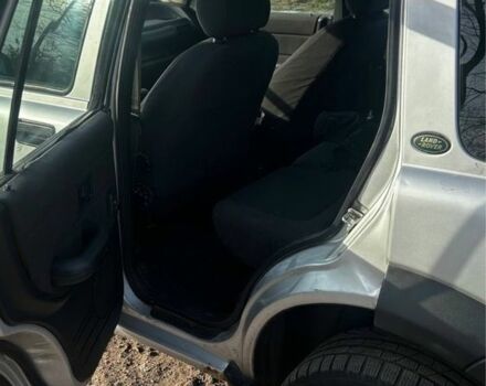 Серый Ленд Ровер Рендж Ровер, объемом двигателя 2 л и пробегом 250 тыс. км за 3000 $, фото 5 на Automoto.ua