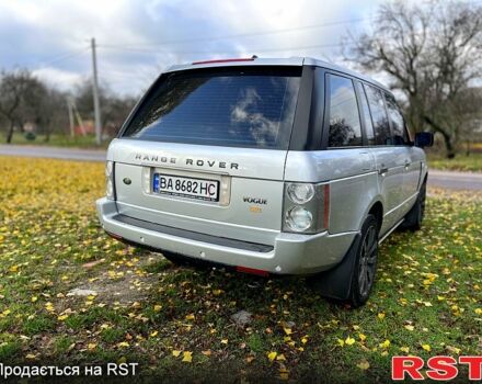 Серый Ленд Ровер Рендж Ровер, объемом двигателя 4.4 л и пробегом 234 тыс. км за 9999 $, фото 5 на Automoto.ua