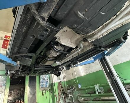 Сірий Ленд Ровер Рендж Ровер, об'ємом двигуна 3 л та пробігом 281 тис. км за 20500 $, фото 7 на Automoto.ua