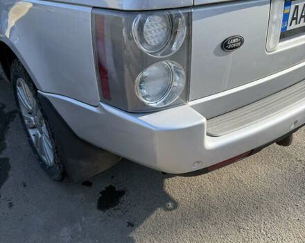 Ленд Ровер Рендж Ровер 2005 в Киеве на Automoto.ua Серый Ленд Ровер Рендж Ровер, объемом двигателя 4.2 л и пробегом 202 тыс. км за 9647 $, фото 4 на Automoto.ua