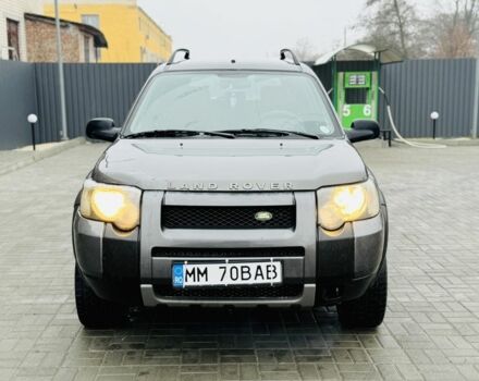 Сірий Ленд Ровер Рендж Ровер, об'ємом двигуна 2 л та пробігом 240 тис. км за 2950 $, фото 1 на Automoto.ua