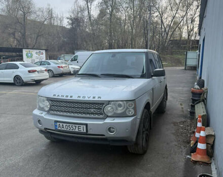 Ленд Ровер Рендж Ровер 2005 в Киеве на Automoto.ua Серый Ленд Ровер Рендж Ровер, объемом двигателя 4.2 л и пробегом 202 тыс. км за 9647 $, фото 13 на Automoto.ua