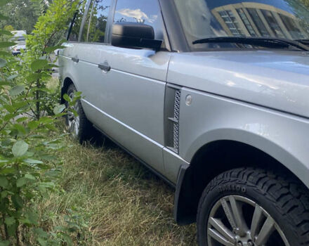 Ленд Ровер Рендж Ровер 2005 в Киеве на Automoto.ua Серый Ленд Ровер Рендж Ровер, объемом двигателя 4.2 л и пробегом 202 тыс. км за 9647 $, фото 18 на Automoto.ua