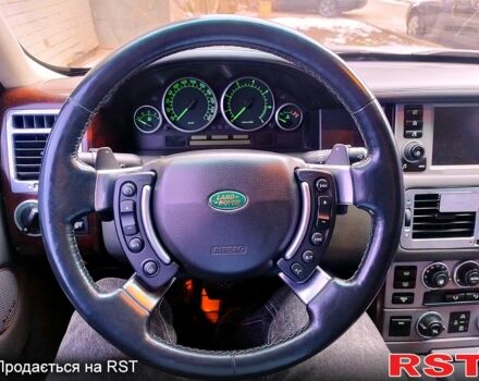 Серый Ленд Ровер Рендж Ровер, объемом двигателя 4.4 л и пробегом 233 тыс. км за 9500 $, фото 9 на Automoto.ua