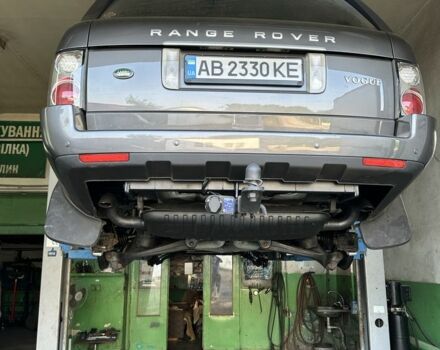 Сірий Ленд Ровер Рендж Ровер, об'ємом двигуна 3 л та пробігом 281 тис. км за 20500 $, фото 4 на Automoto.ua