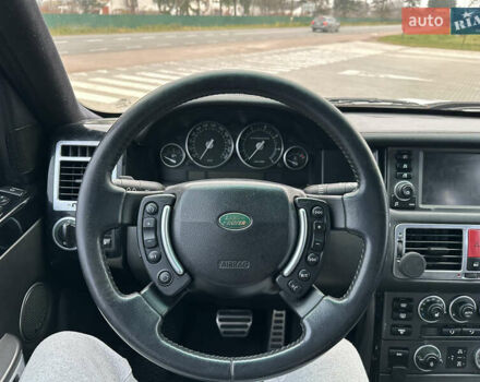 Сірий Ленд Ровер Рендж Ровер, об'ємом двигуна 4.2 л та пробігом 189 тис. км за 10500 $, фото 11 на Automoto.ua