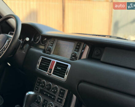 Сірий Ленд Ровер Рендж Ровер, об'ємом двигуна 4.2 л та пробігом 312 тис. км за 8500 $, фото 28 на Automoto.ua