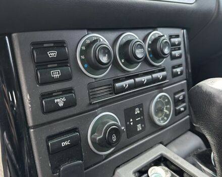 Серый Ленд Ровер Рендж Ровер, объемом двигателя 4.2 л и пробегом 188 тыс. км за 10500 $, фото 8 на Automoto.ua