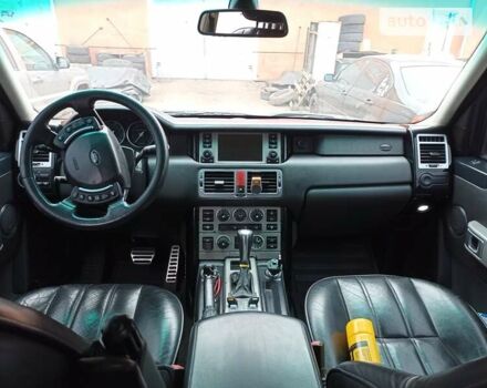 Сірий Ленд Ровер Рендж Ровер, об'ємом двигуна 4.2 л та пробігом 290 тис. км за 9600 $, фото 20 на Automoto.ua