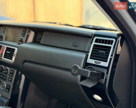 Сірий Ленд Ровер Рендж Ровер, об'ємом двигуна 4.2 л та пробігом 312 тис. км за 8500 $, фото 27 на Automoto.ua