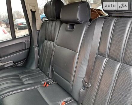 Сірий Ленд Ровер Рендж Ровер, об'ємом двигуна 4.2 л та пробігом 290 тис. км за 9600 $, фото 19 на Automoto.ua