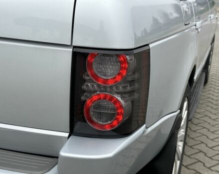 Серый Ленд Ровер Рендж Ровер, объемом двигателя 4.2 л и пробегом 188 тыс. км за 10500 $, фото 7 на Automoto.ua