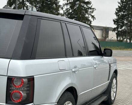 Серый Ленд Ровер Рендж Ровер, объемом двигателя 4.2 л и пробегом 188 тыс. км за 10500 $, фото 4 на Automoto.ua