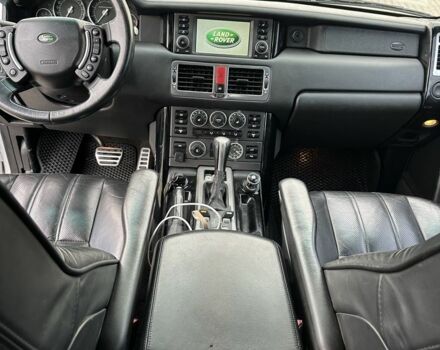 Серый Ленд Ровер Рендж Ровер, объемом двигателя 4.2 л и пробегом 188 тыс. км за 10500 $, фото 19 на Automoto.ua