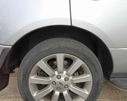 Серый Ленд Ровер Рендж Ровер, объемом двигателя 4.2 л и пробегом 290 тыс. км за 7999 $, фото 9 на Automoto.ua