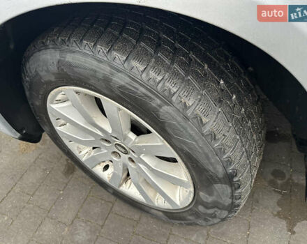 Сірий Ленд Ровер Рендж Ровер, об'ємом двигуна 4.2 л та пробігом 198 тис. км за 9200 $, фото 11 на Automoto.ua