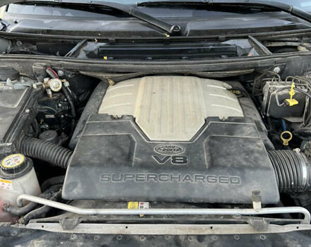 Сірий Ленд Ровер Рендж Ровер, об'ємом двигуна 4.2 л та пробігом 188 тис. км за 9999 $, фото 19 на Automoto.ua