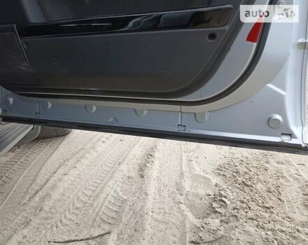 Сірий Ленд Ровер Рендж Ровер, об'ємом двигуна 4.2 л та пробігом 290 тис. км за 9600 $, фото 6 на Automoto.ua