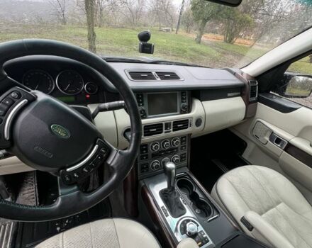 Серый Ленд Ровер Рендж Ровер, объемом двигателя 3.6 л и пробегом 287 тыс. км за 8900 $, фото 7 на Automoto.ua
