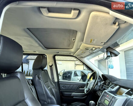 Серый Ленд Ровер Рендж Ровер, объемом двигателя 3.63 л и пробегом 247 тыс. км за 14500 $, фото 36 на Automoto.ua