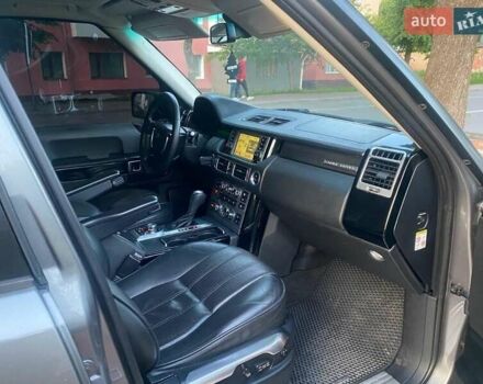 Серый Ленд Ровер Рендж Ровер, объемом двигателя 3.6 л и пробегом 330 тыс. км за 13300 $, фото 6 на Automoto.ua