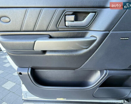 Серый Ленд Ровер Рендж Ровер, объемом двигателя 3.63 л и пробегом 247 тыс. км за 14500 $, фото 31 на Automoto.ua