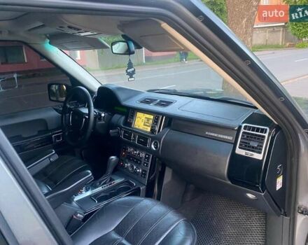 Серый Ленд Ровер Рендж Ровер, объемом двигателя 3.6 л и пробегом 330 тыс. км за 13300 $, фото 12 на Automoto.ua