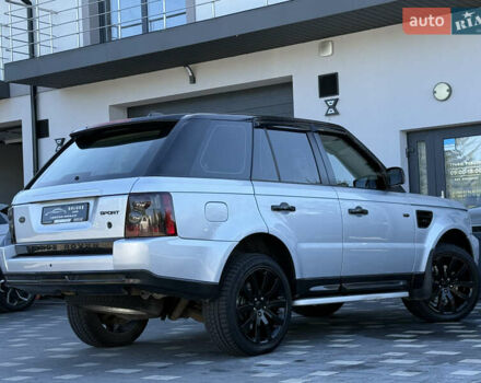 Серый Ленд Ровер Рендж Ровер, объемом двигателя 3.63 л и пробегом 247 тыс. км за 14500 $, фото 21 на Automoto.ua