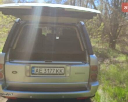 Сірий Ленд Ровер Рендж Ровер, об'ємом двигуна 4.2 л та пробігом 210 тис. км за 11000 $, фото 3 на Automoto.ua
