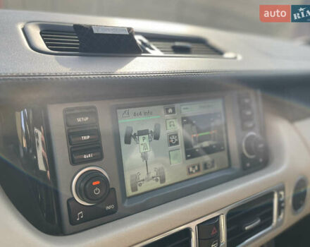 Сірий Ленд Ровер Рендж Ровер, об'ємом двигуна 4.2 л та пробігом 167 тис. км за 12000 $, фото 12 на Automoto.ua