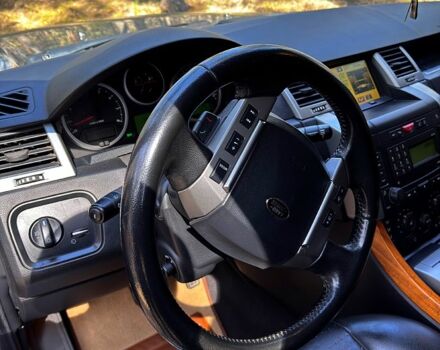 Серый Ленд Ровер Рендж Ровер, объемом двигателя 4.2 л и пробегом 215 тыс. км за 12700 $, фото 9 на Automoto.ua