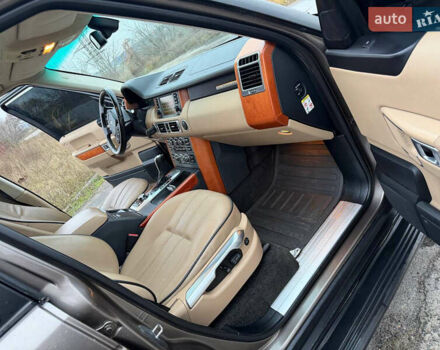 Серый Ленд Ровер Рендж Ровер, объемом двигателя 3.63 л и пробегом 240 тыс. км за 9999 $, фото 32 на Automoto.ua