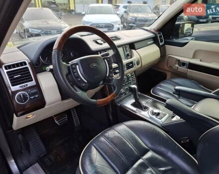 Сірий Ленд Ровер Рендж Ровер, об'ємом двигуна 4.2 л та пробігом 257 тис. км за 12300 $, фото 11 на Automoto.ua